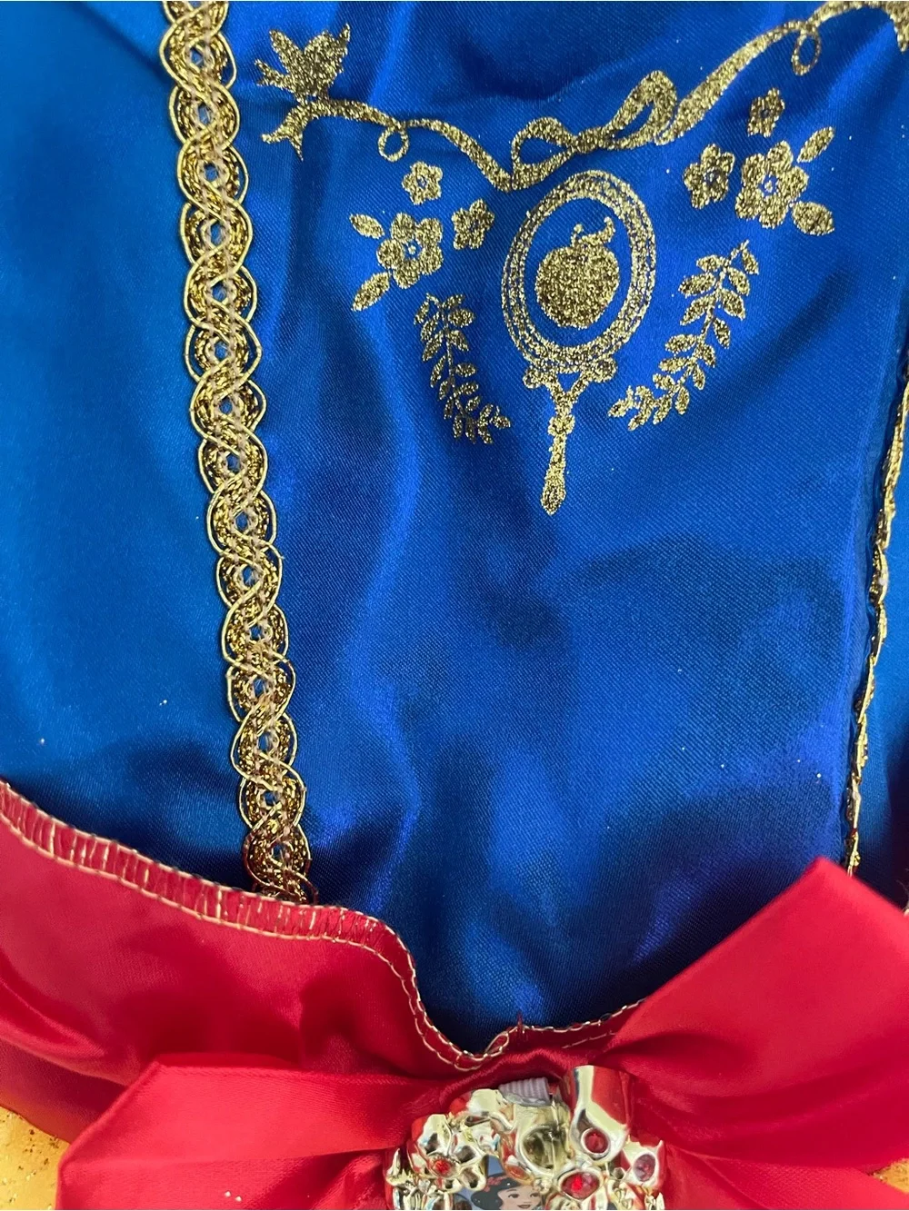 NEW! Official Disney Princess Snow White costume
